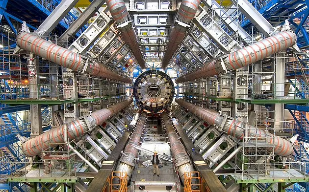 大型强子对撞机再次重启探索“第五种自然力”